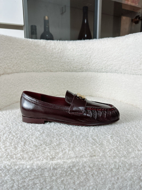 CC 26A Métiers d’art 2026 Loafer Burgundy Glossy Sheepskin 900704