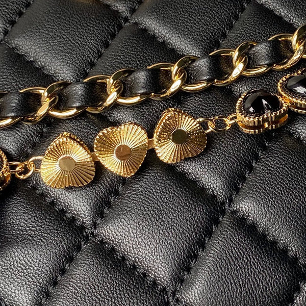 24p clutch with chain 19cm black lambskin