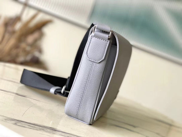 DISTRICT PM 26 IN PELLE DI VITELLO GRIGIO TORTORA