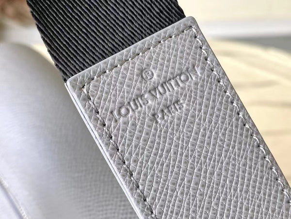 DISTRICT PM 26 IN PELLE DI VITELLO GRIGIO TORTORA