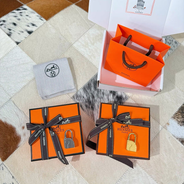 HM Horese Head Charm