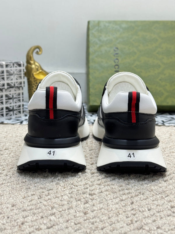 GG Men's Sneaker Black White Sheepskin 524704