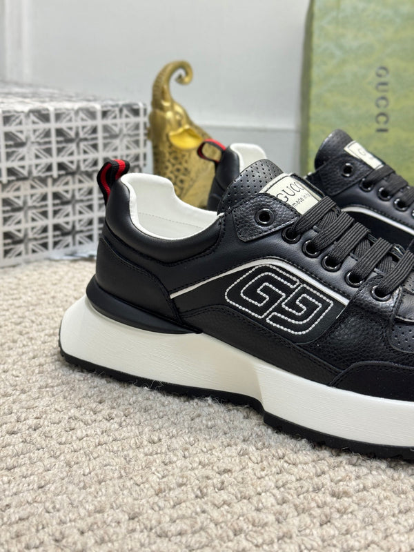 GG Men's Sneaker Black Sheepskin 524703