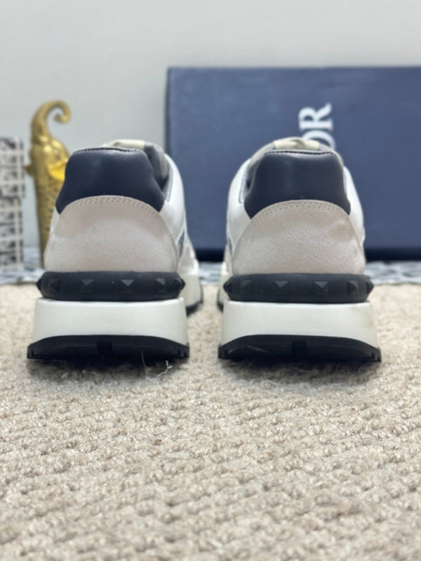 CD B25 SNEAKER GRAY AND WHITE CALFSKIN