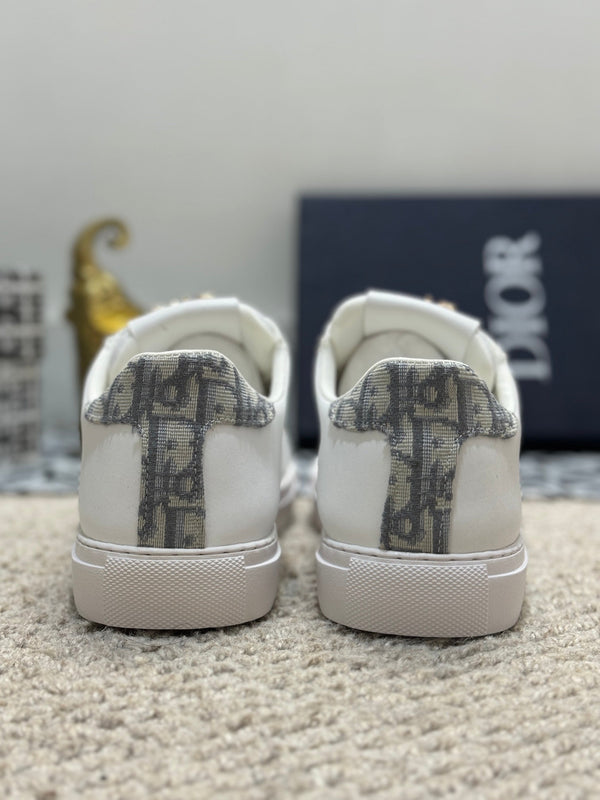 CD LOW TOP BASIC SNEAKER WHITE AND BLACK CALFSKIN