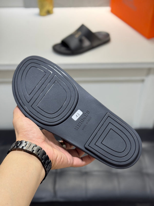 HM Oran H Black Gold Buckle Slippers in Black Cowhide 735254