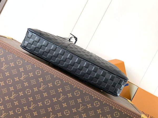 LV Porte-Documents Voyage Black Damier Infini leather