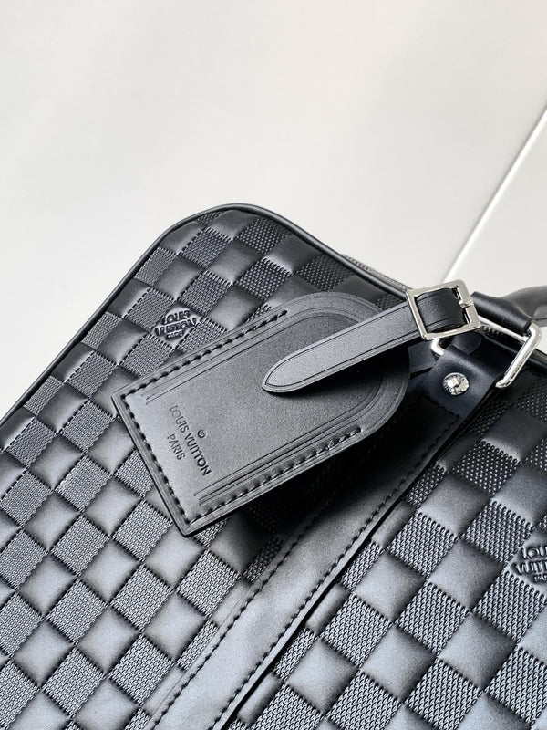 LV Porte-Documents Voyage Black Damier Infini leather