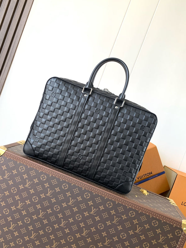 LV Porte-Documents Voyage Black Damier Infini leather