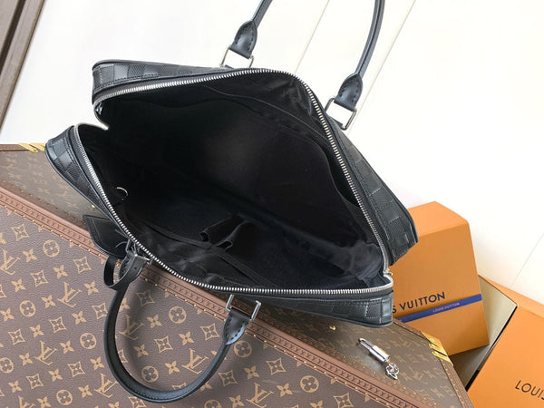 LV Porte-Documents Voyage Black Damier Infini leather