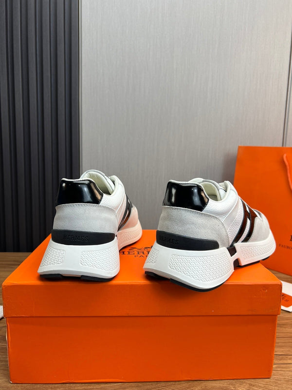 HM Men's Sneaker White Black Cowhide Suede 936373