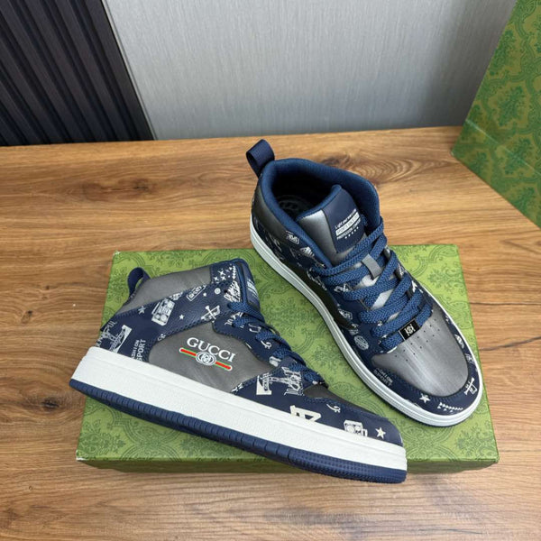 Sneaker da uomo GG in pelle di vacchetta blu navy 527700
