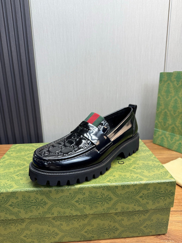 GG Men's Web Loafer Black Patent Leather 724592