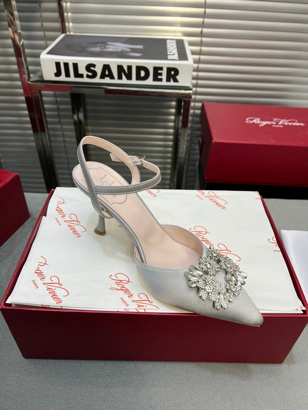 Flower Strass Buckle Slingback Pump 90 Grey Satin