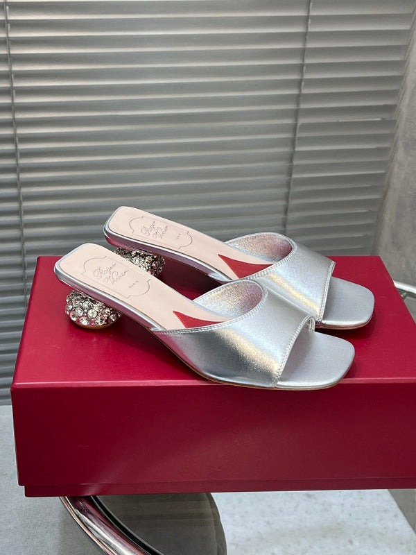 Viv Diamond Sole Mules Silver Cowhide 267687