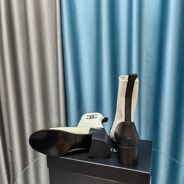 CC Ankle Boots 45mm White Wool And Calfskin