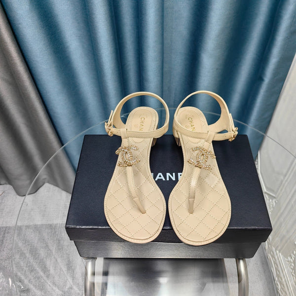 sandalo infradito cc 40 in pelle di vitello beige