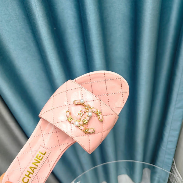 sandalo mulo trapuntato in vitello rosa mop