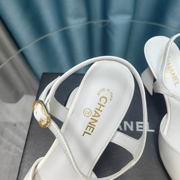 sandalo slingback cc 85 in pelle di vitello verniciata bianca