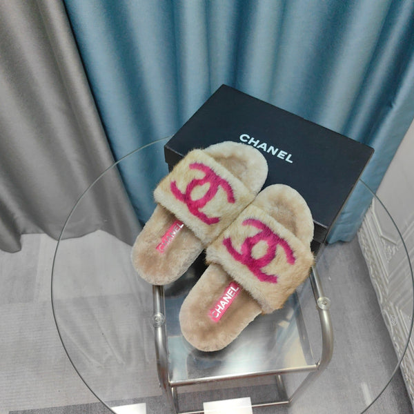 CC Slippers Beige Pink Text Fleece Wool