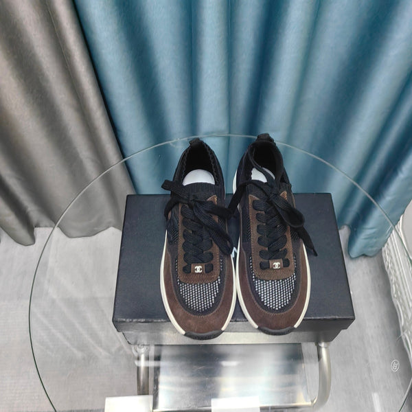 CC Sneaker Marrone Nero Pelle Scamosciata e Tessuto a Rete in Poliestere