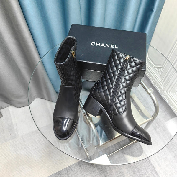 CC Short Boots Black Quilted Calfskin And Lambskin