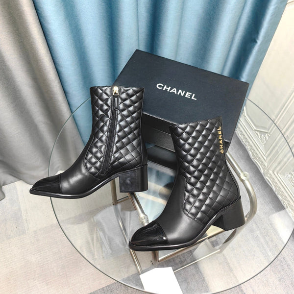 CC Short Boots Black Quilted Calfskin And Lambskin