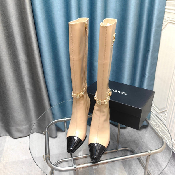 Stivali alti CC in pelle di vacchetta e agnello beige