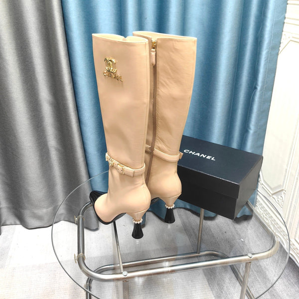 Stivali alti CC in pelle di vacchetta e agnello beige