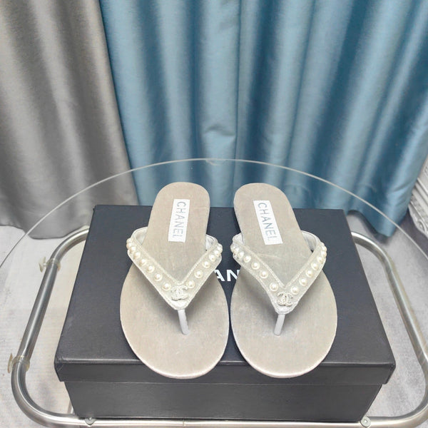 CC Thong Grey Velvet Pearl