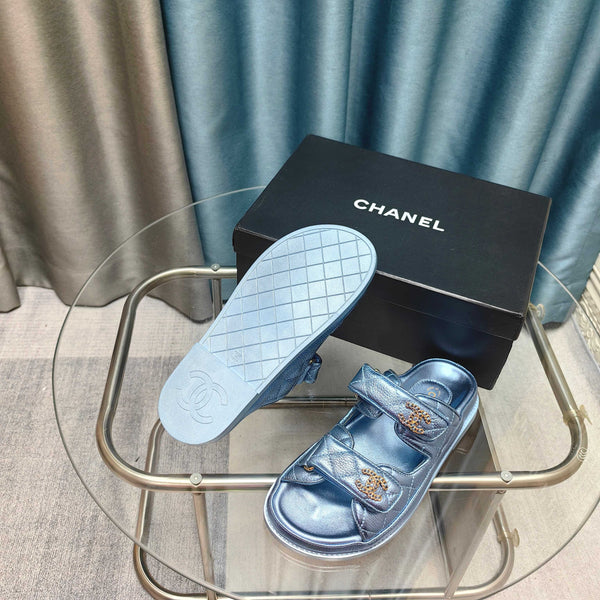 CC 25C Dad Mule Cloud Blue Metallic Pelle di vitello grana