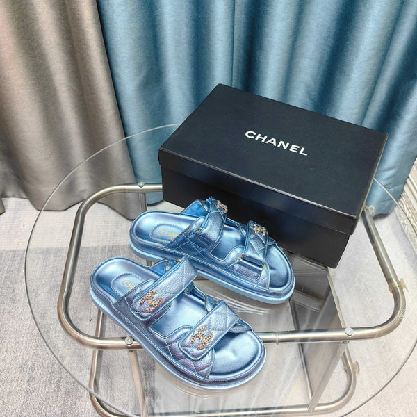 CC 25C Dad Mule Cloud Blue Metallic Pelle di vitello grana