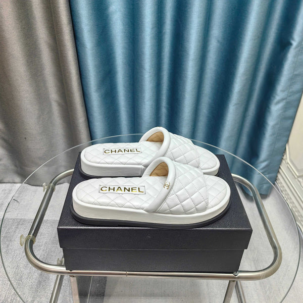 CC 25 Mule Quilted Calfskin