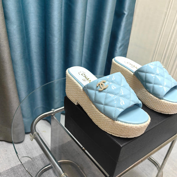 CC 25 Platform Sandal 10cm Patent Calfskin