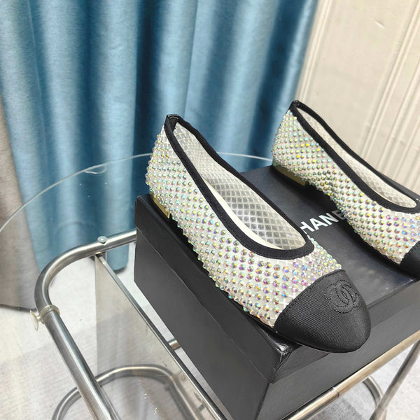 CC 25P Ballet Flat White Mesh Fabric