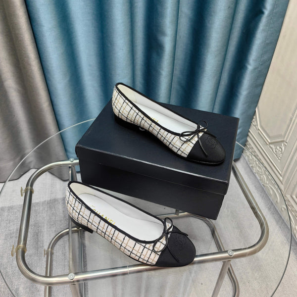 CC 25P Ballet Flat White Tweed Black Grosgrain