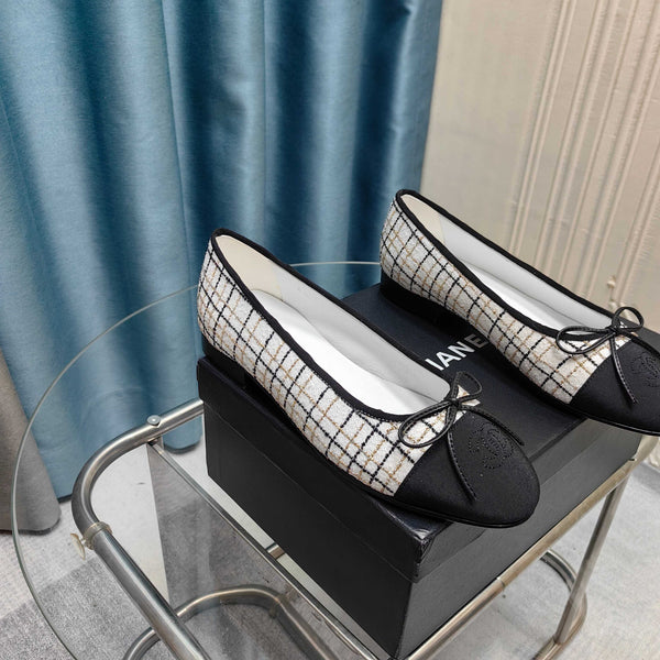 CC 25P Ballet Flat White Tweed Black Grosgrain