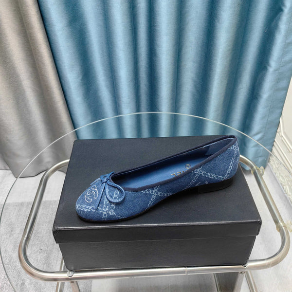 CC 25P Ballet Flat Blue Denim Flower