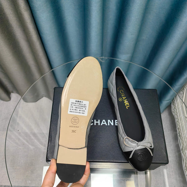 CC 25P Ballet Flat Grey Black Calfskin