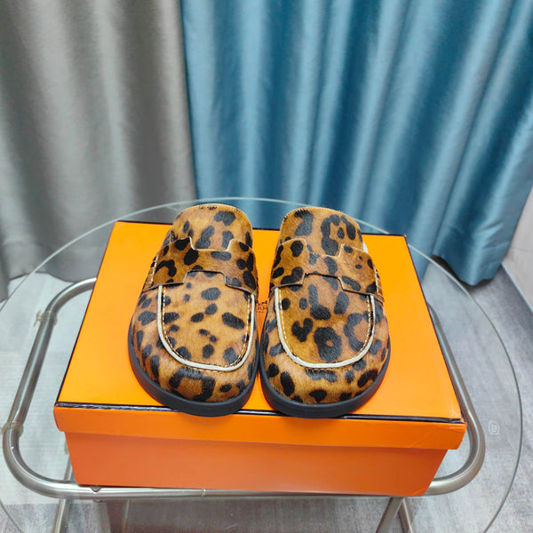 HM 25 Go Mule Leopark Horsehair Fabric 369354