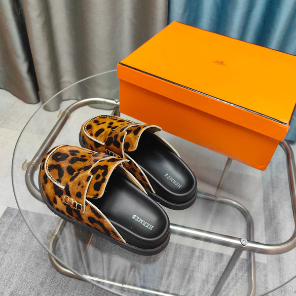 HM 25 Go Mule Leopark Horsehair Fabric 369354