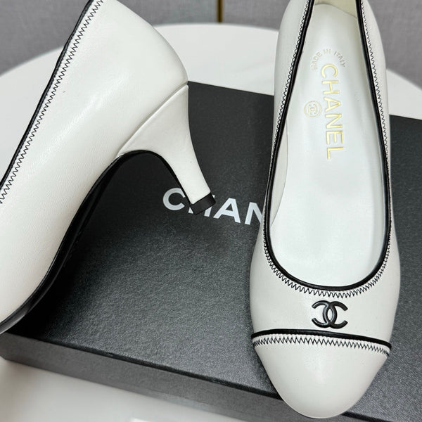 CC 25 Pumps 50mm White Black Sheepskin 368794