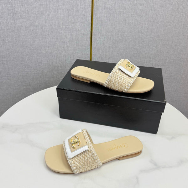 CC 26s Slipper Light Beige Sheepskin Tweed 620279