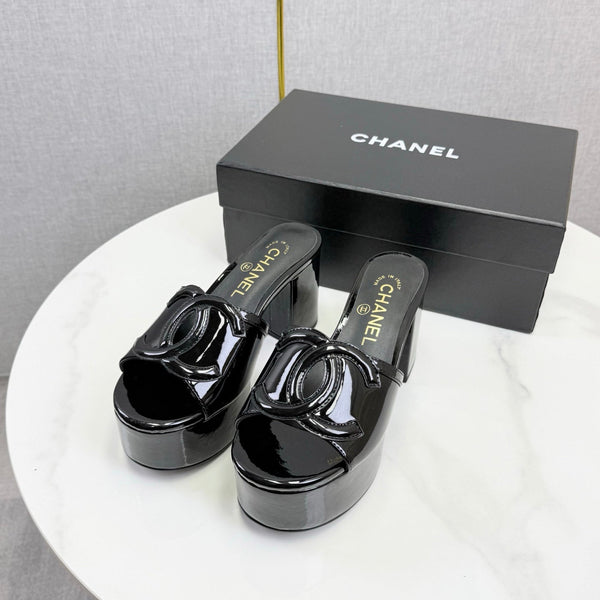 CC 26s Block Heel Sandals 10cm Black Patent Calfskin