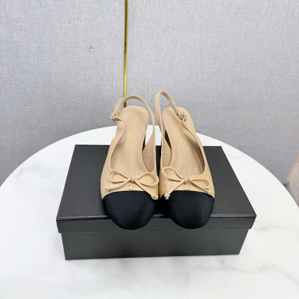 CC 26s Slingback Heels 4.5cm Beige Black Lambskin Fabric