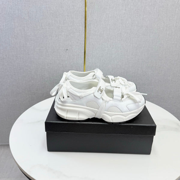CC 26s Casual Sneakers White Leather Mesh 865835
