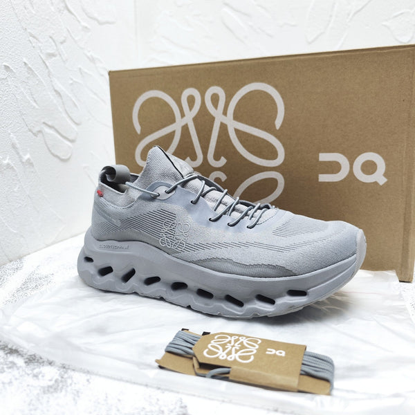 SNEAKER CLOUDTILT IN POLIESTERE RICICLATO GRIGIO SQUALO