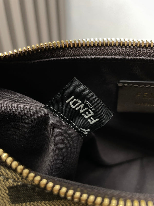 FENDIGRAPHY MEDIUM 29 IN GURKHA JACQUARD FABRIC FF MOTIF GOLD HARDWARE