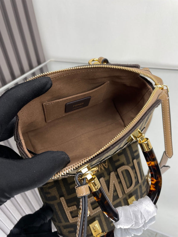 BY THE WAY MINI 18 IN SOYA BEAN JACQUARD FABRIC AND BROWN CALFSKIN TRIM