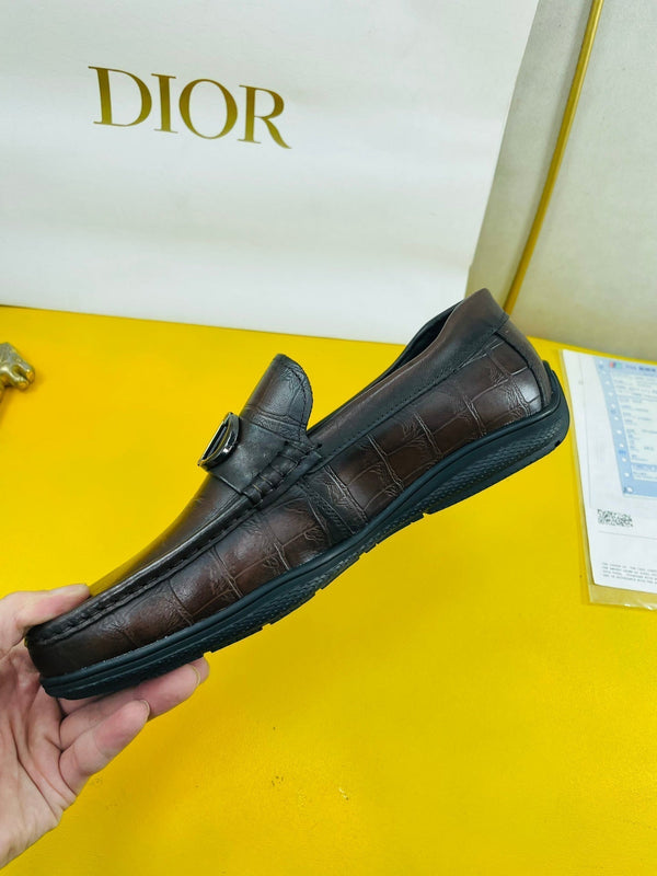 CD SYMBOL GRANVILLE LOAFER PECAN EMBOSSED CALFSKIN